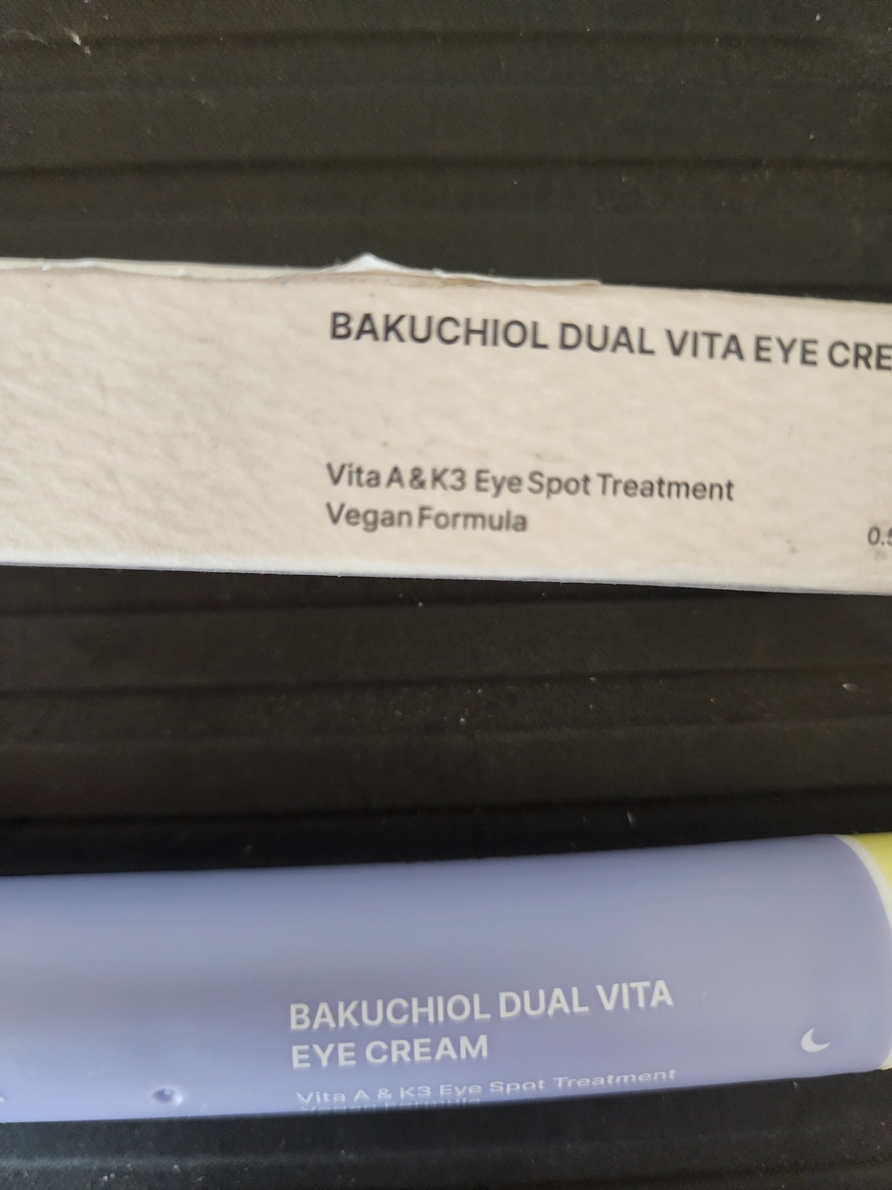 HERBLOOM Bakuchiol Dual Vita Eye Cream - Lavender and White - Picture 2 of 3